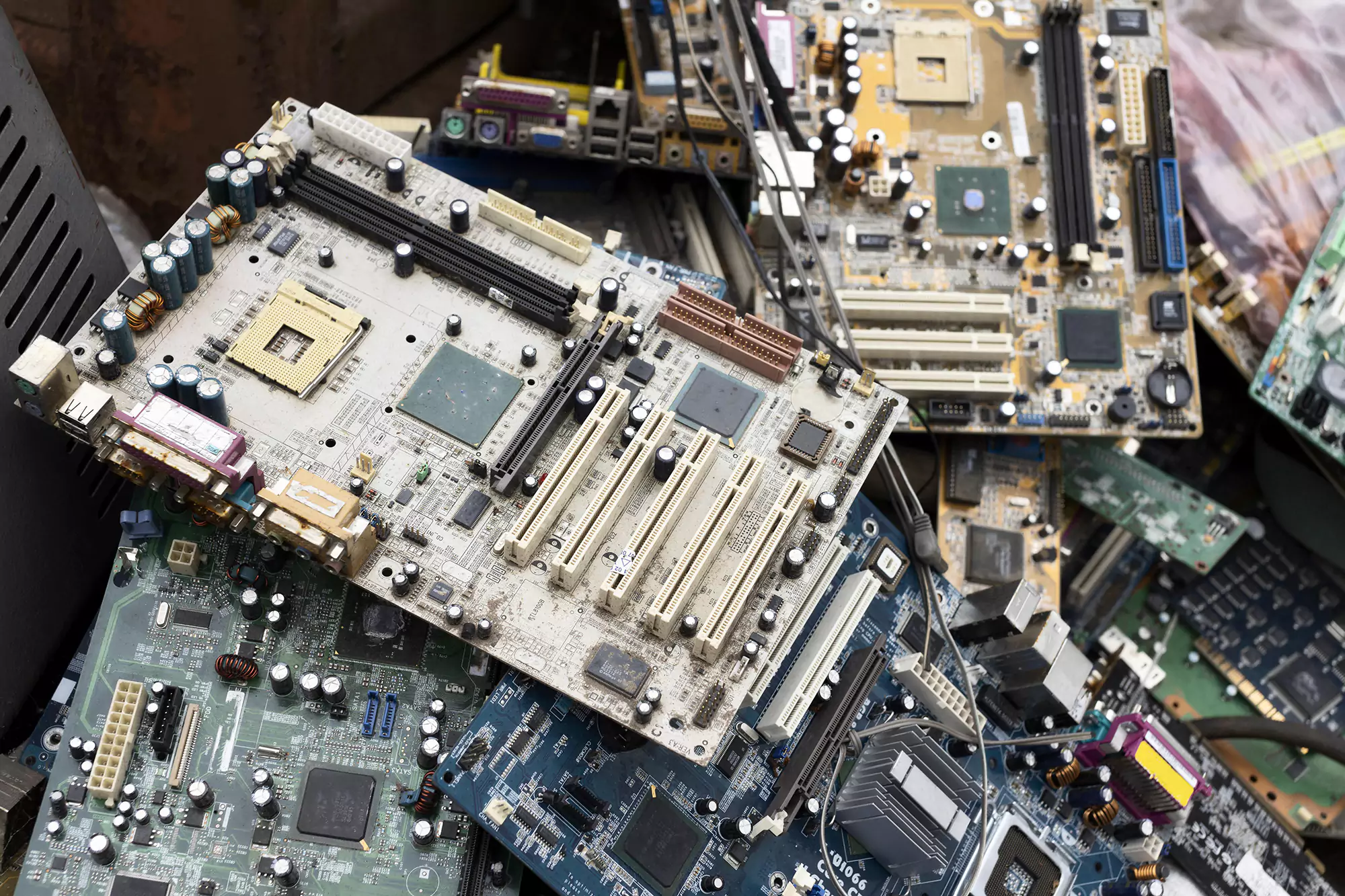 E-waste recycling of old computer motherboards and electronic components